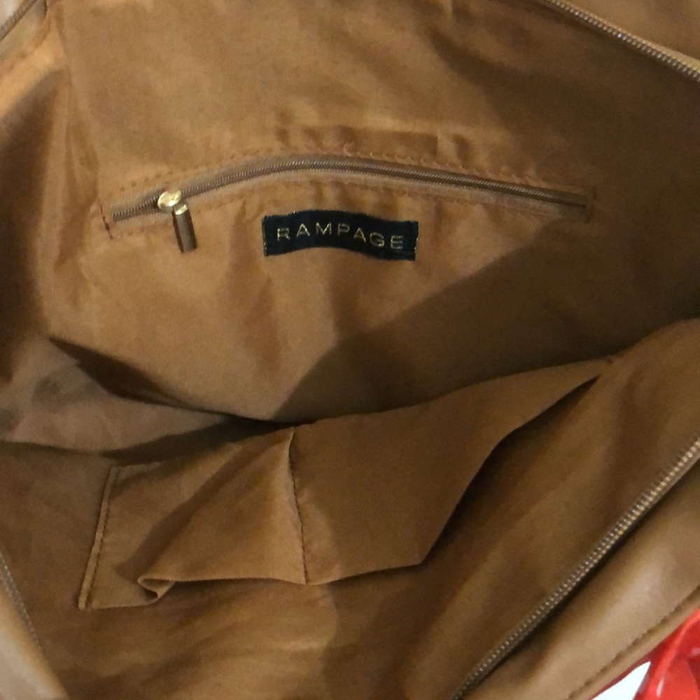 NWT Rampage Tote - Picture 4 of 9